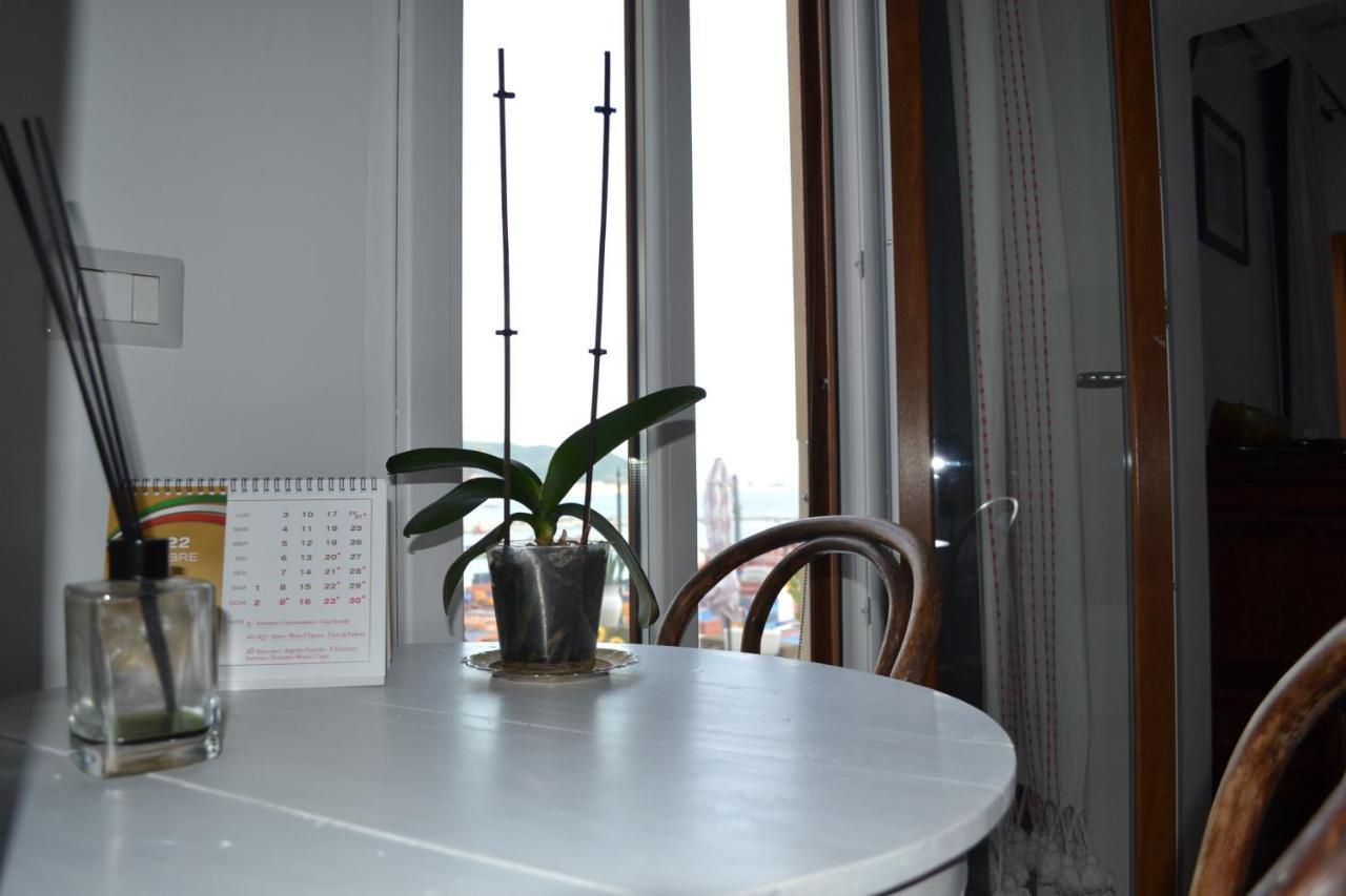 ساليرنو B&B Charming House المظهر الخارجي الصورة