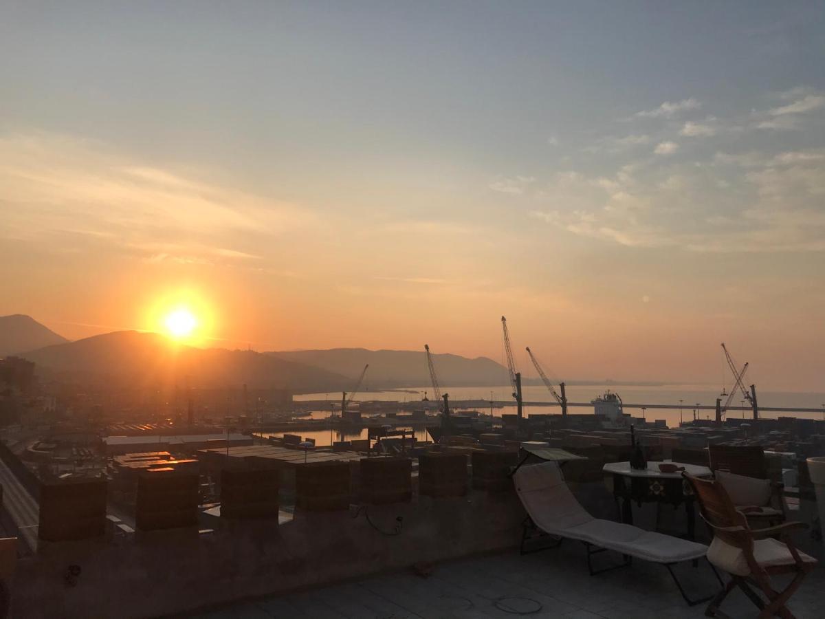 ساليرنو B&B Charming House المظهر الخارجي الصورة